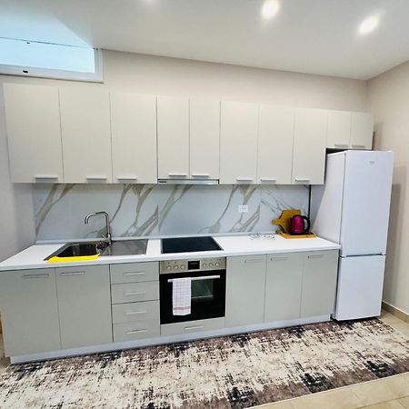 Edi Apartament Center ชโคเดอร์ ภายนอก รูปภาพ