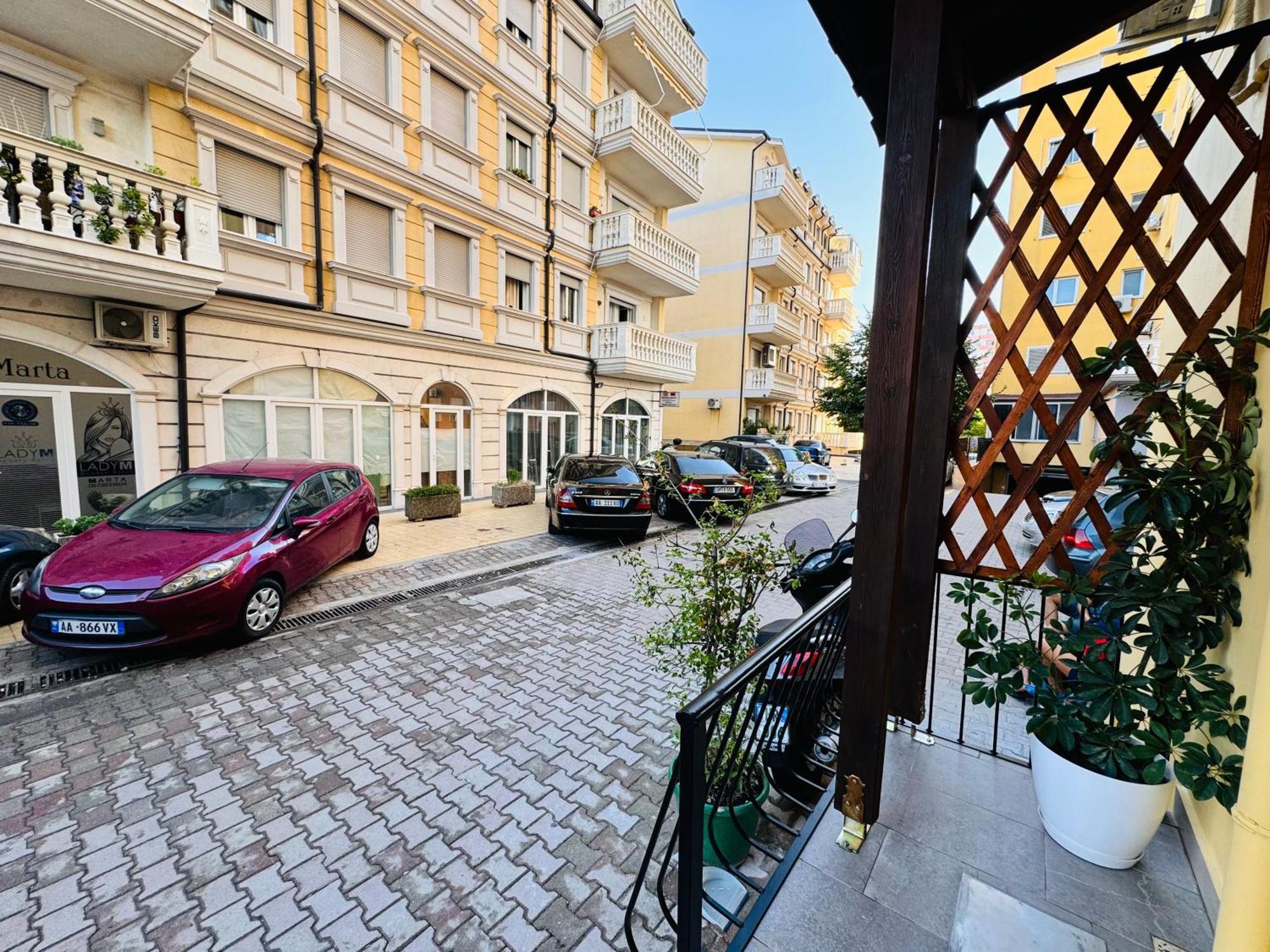 Edi Apartament Center ชโคเดอร์ ภายนอก รูปภาพ